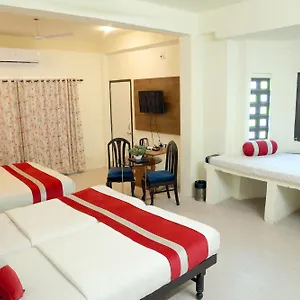 Hotel Tree Of Heaven